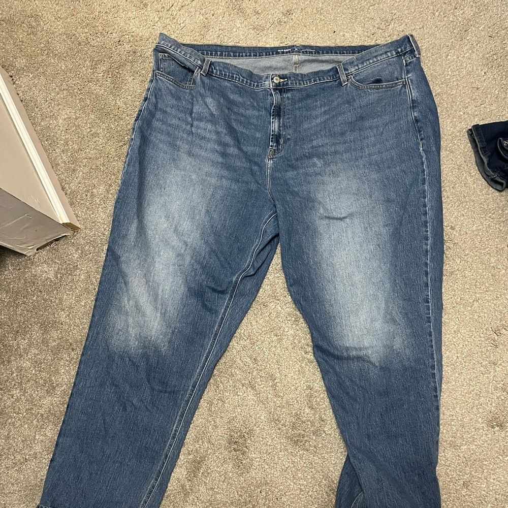 Old Navy Mid-Rise Wow Boyfriend Jeans